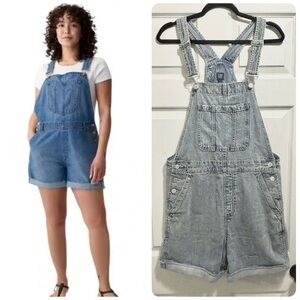 GAP Denim Shortalls Jean Shorts Overalls Rolled Cuff Hem Size Mediun